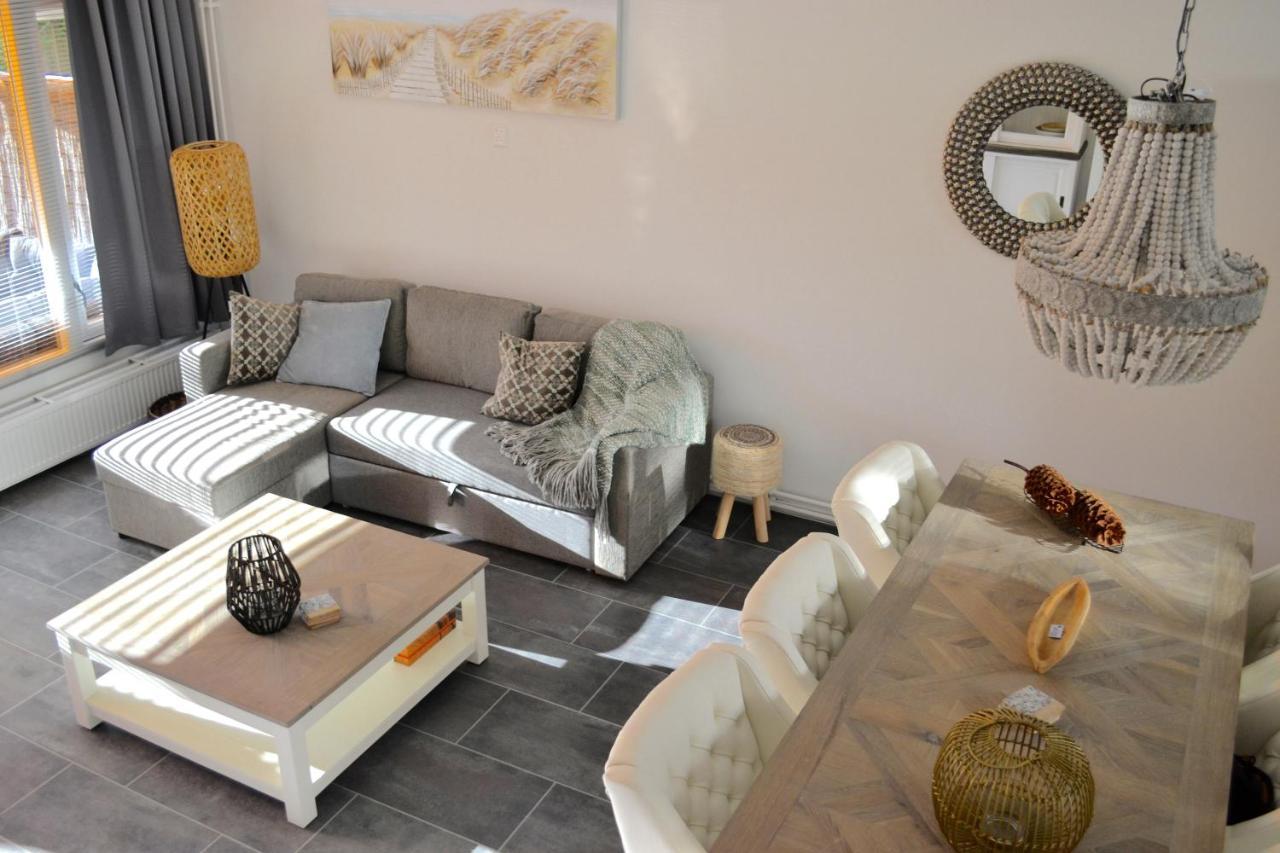 Beachy Chic Holiday home